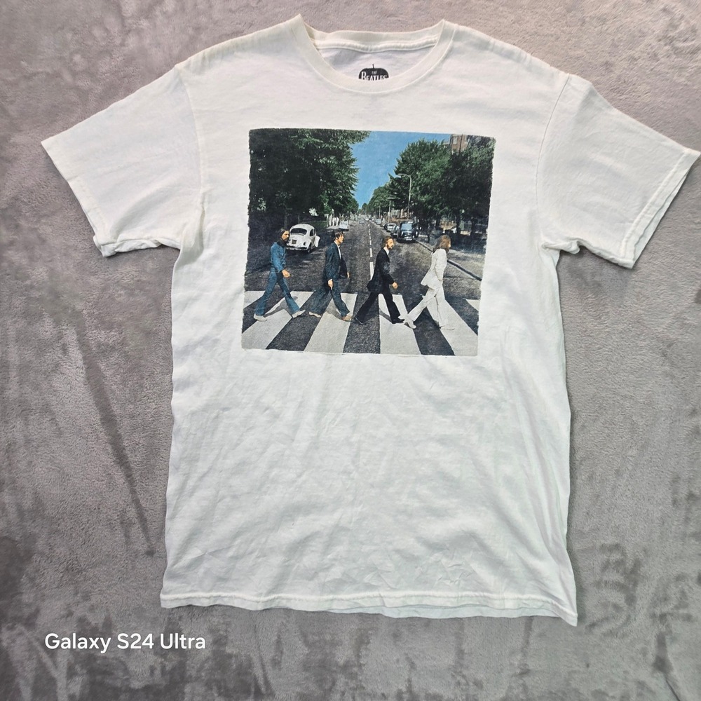 The Beatles Abbey Road Graphic T-Shirt White Mens Medium 2017 Apple Corps Ltd